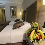 Nature Diamond Hotell