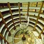 Nature Diamond Hotell