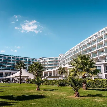 Nature Diamond Otel 5*