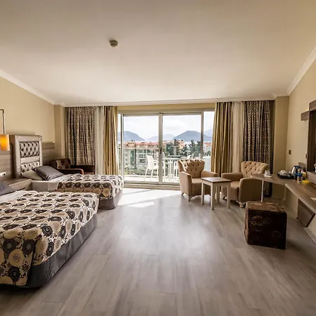 Nature Diamond Otel