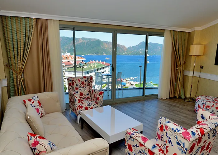 Nature Diamond Hotel