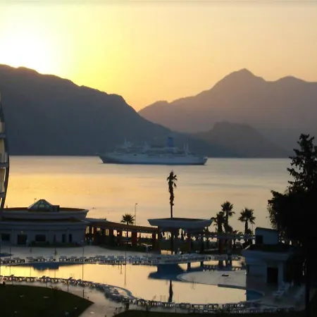 Hotell Nature Diamond 5*